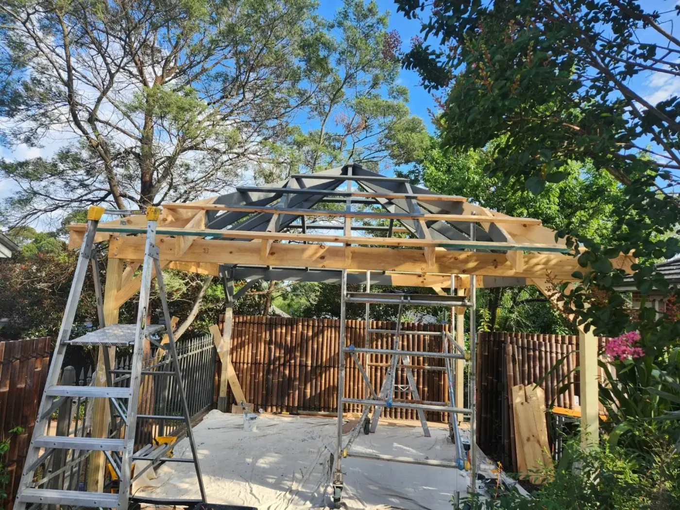 Pergola construction - Carpentry commercial maintenance project