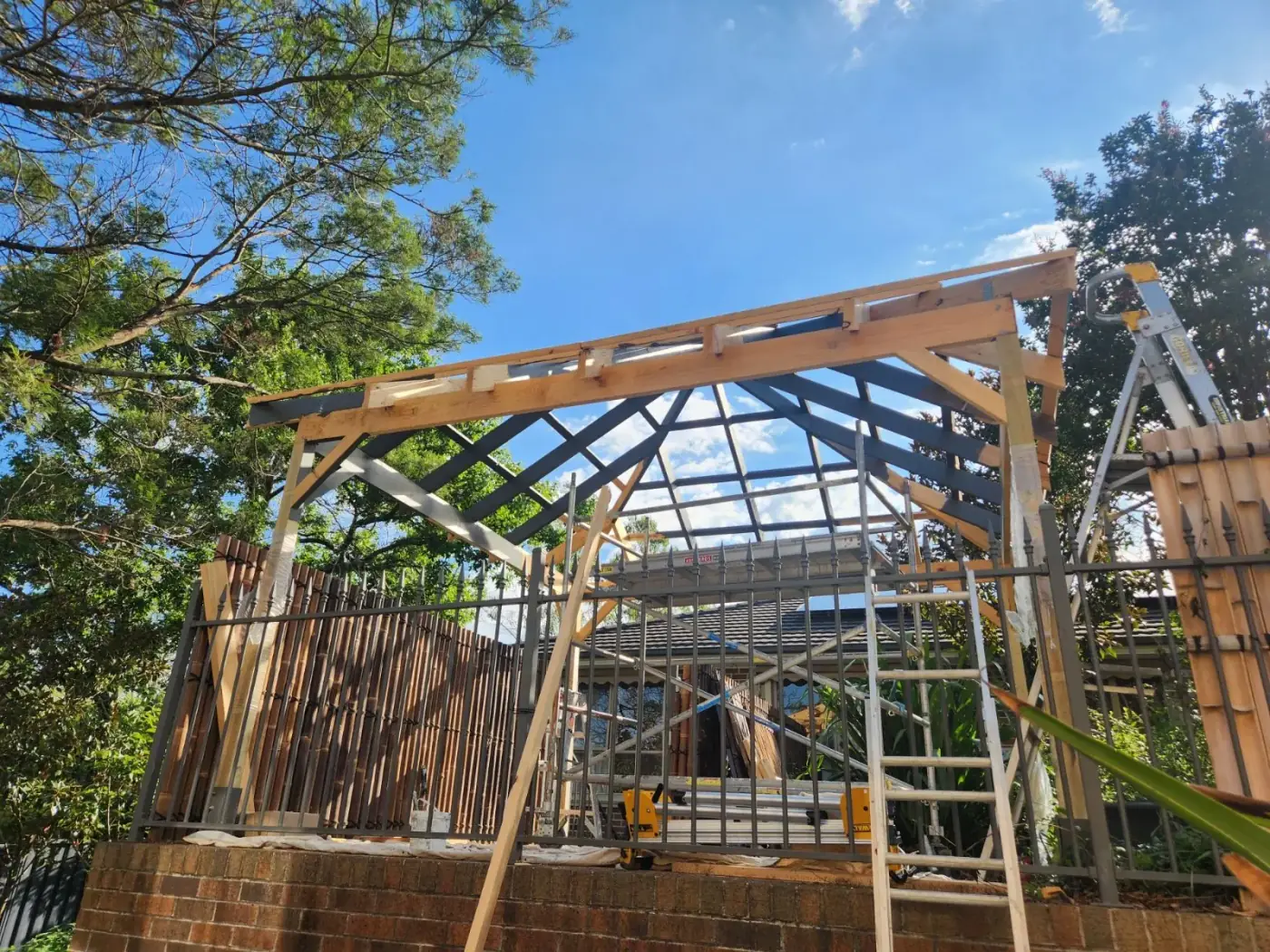 Pergola construction - Carpentry commercial maintenance project